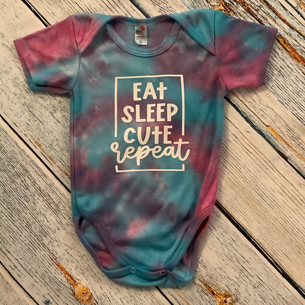 Baby bodysuit